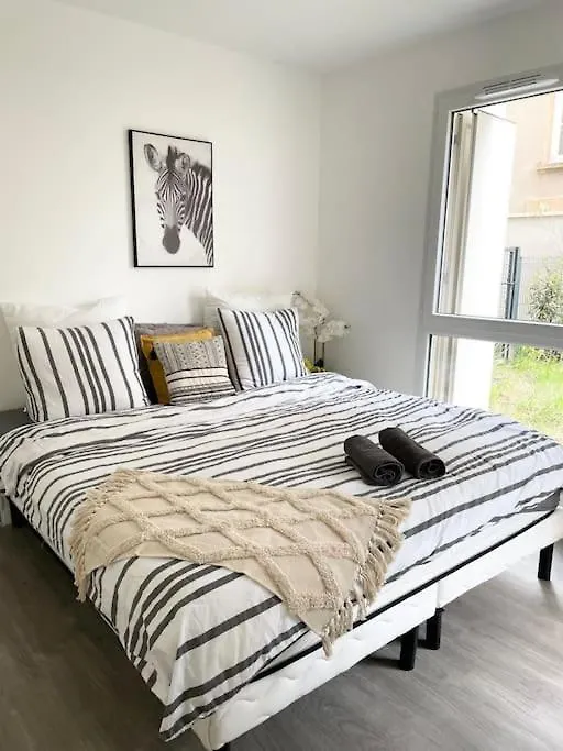 Grand Appartement Lumineux & Spacieux Avec Jardin Villeurbanne
