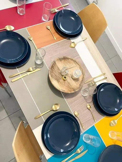 Apartment Grand Appartement Lumineux & Spacieux Avec Jardin Villeurbanne France